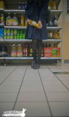 女生叉开腿外阴也张开_超清手机免费观看完整