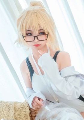 欧美伊人久久久久久久久影院_HD免费观看视频