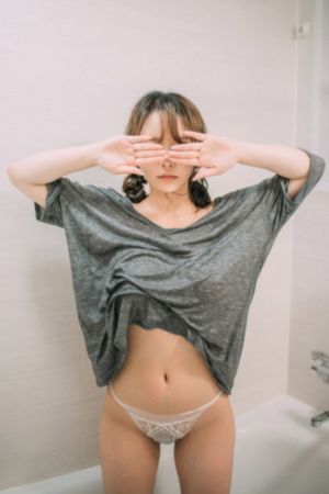 蕾丝内衣写真高级_4K神马影院手机在线