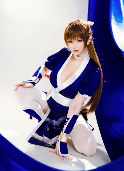 丰满岳乱妇一区二区三区四区_1080P免费在线播放